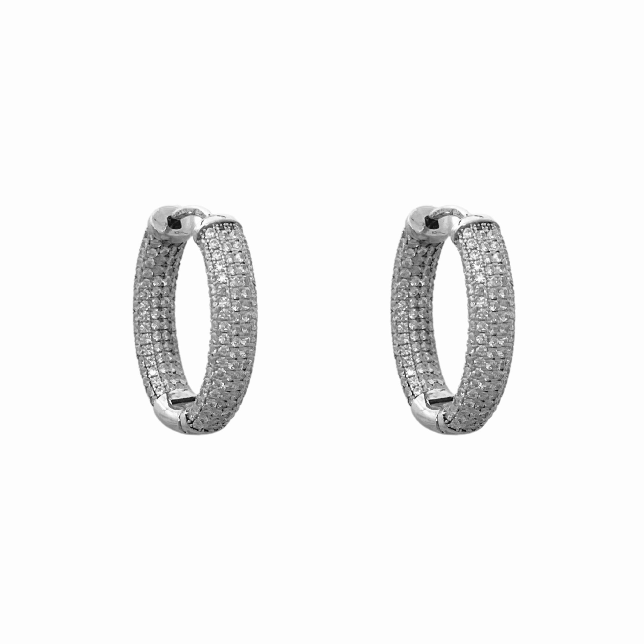Large Oval Pave Huggie