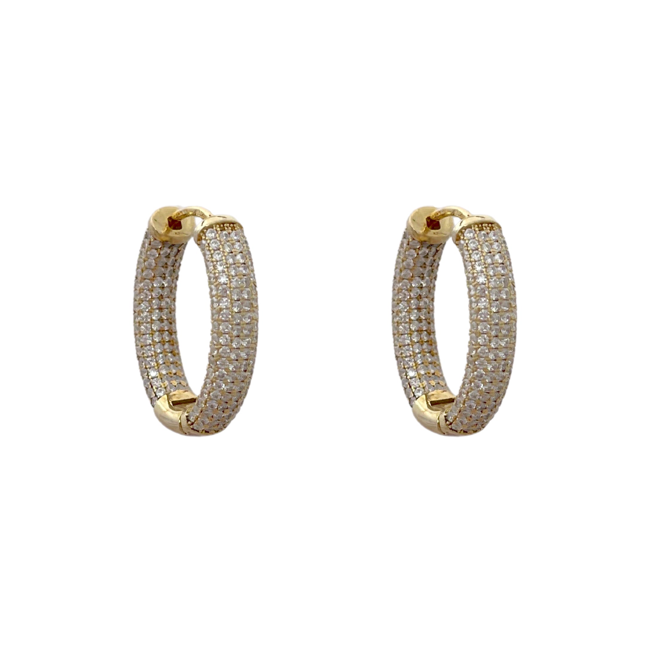 Large Oval Pave Huggie