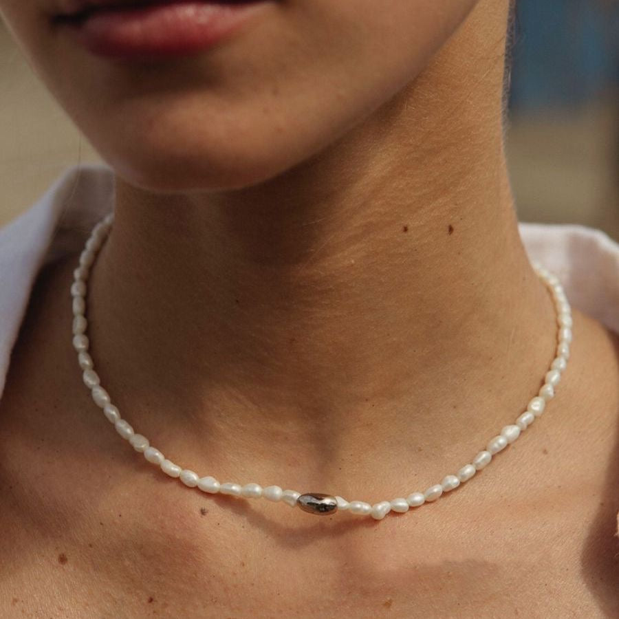 Pearl Choker by Laura Davila