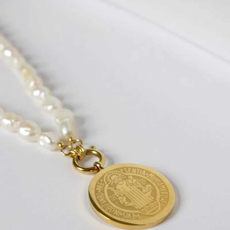 'SAINT BENEDICT' PEARL NECKLACE -LARGE-