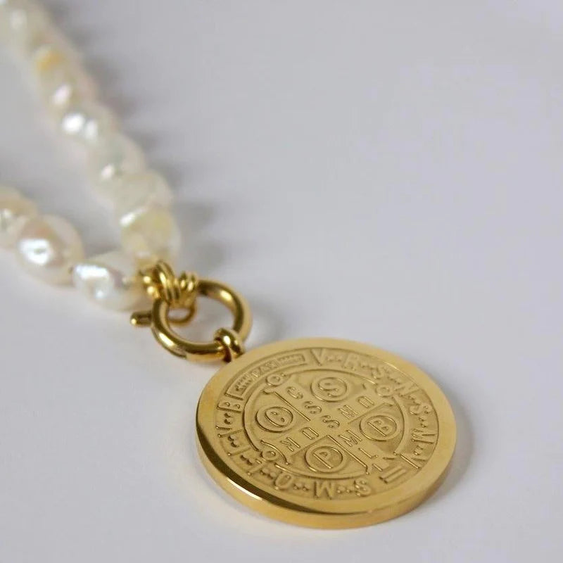 'SAINT BENEDICT' PEARL NECKLACE -LARGE-