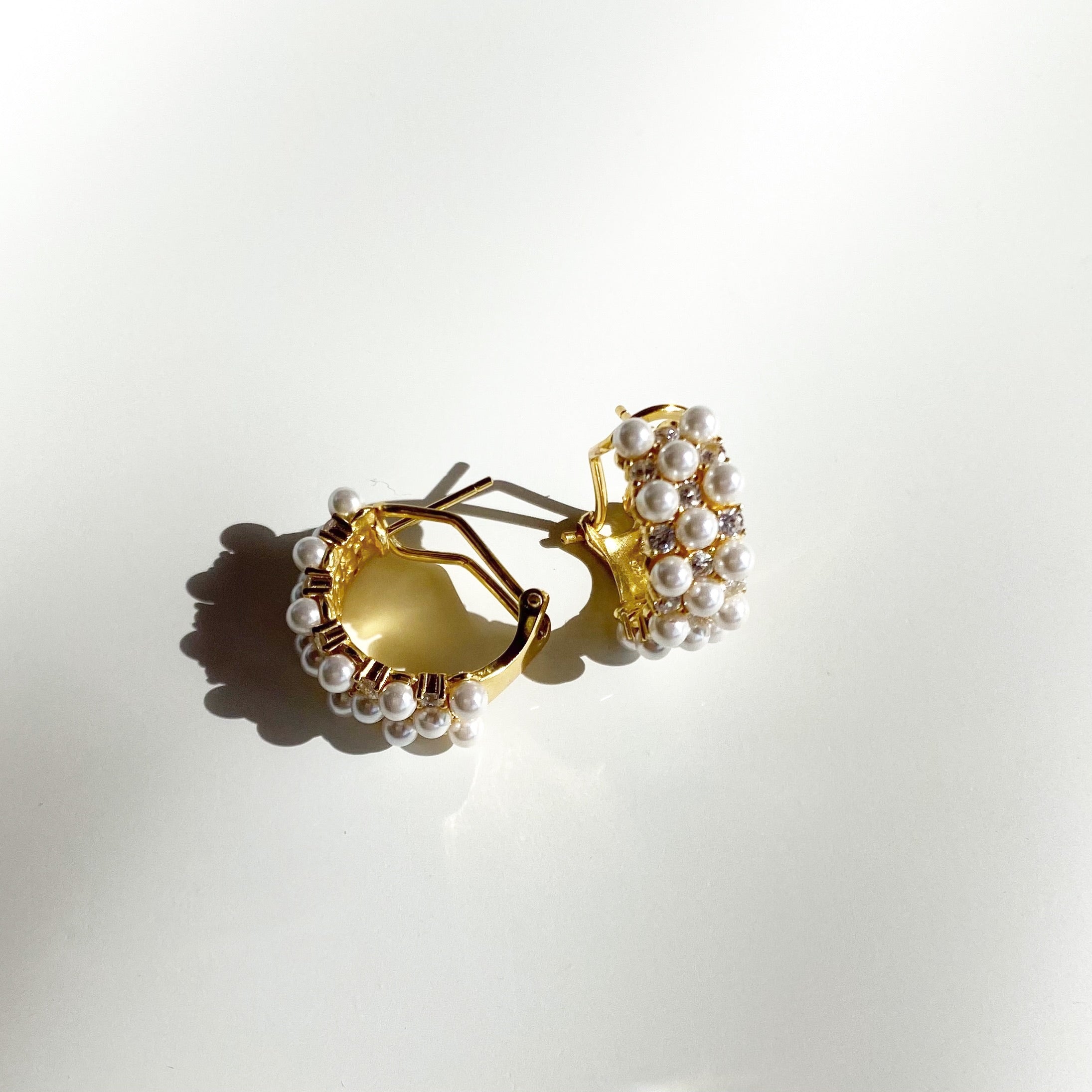 Pearl pave clip TGU