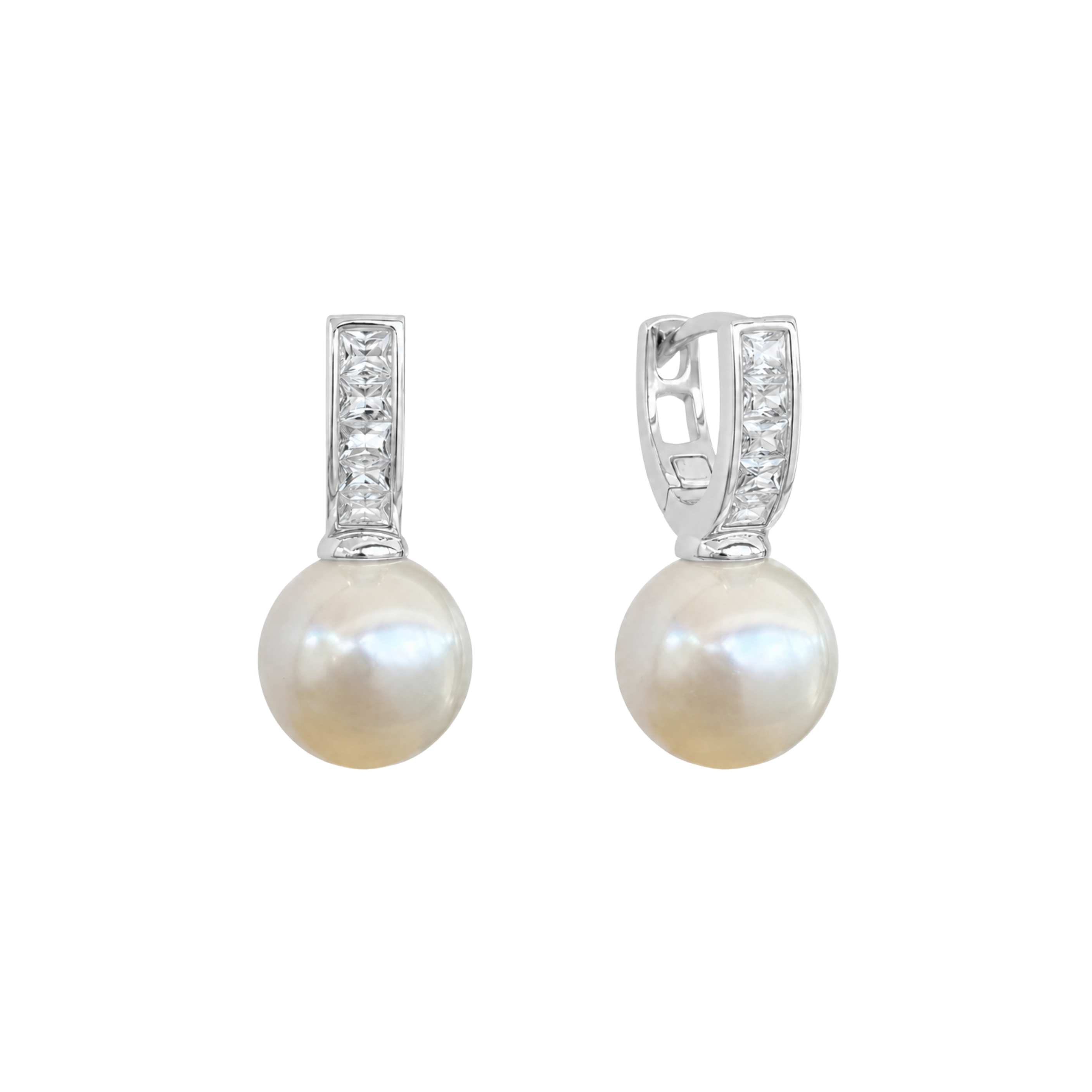 Holly Pearl Hoop