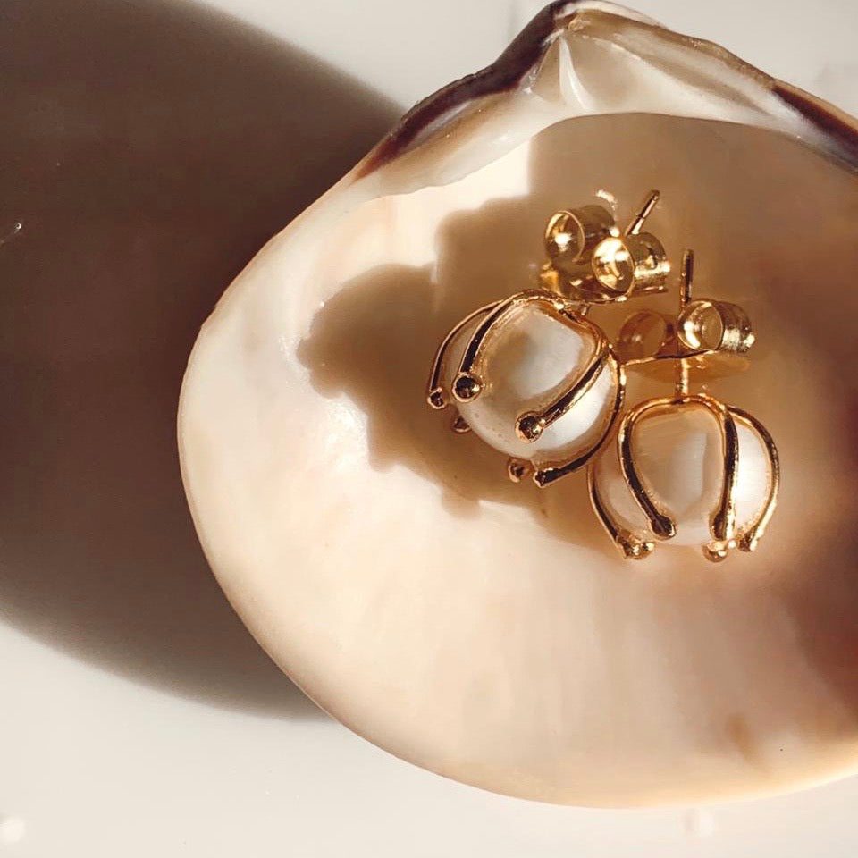 Pearl Stud