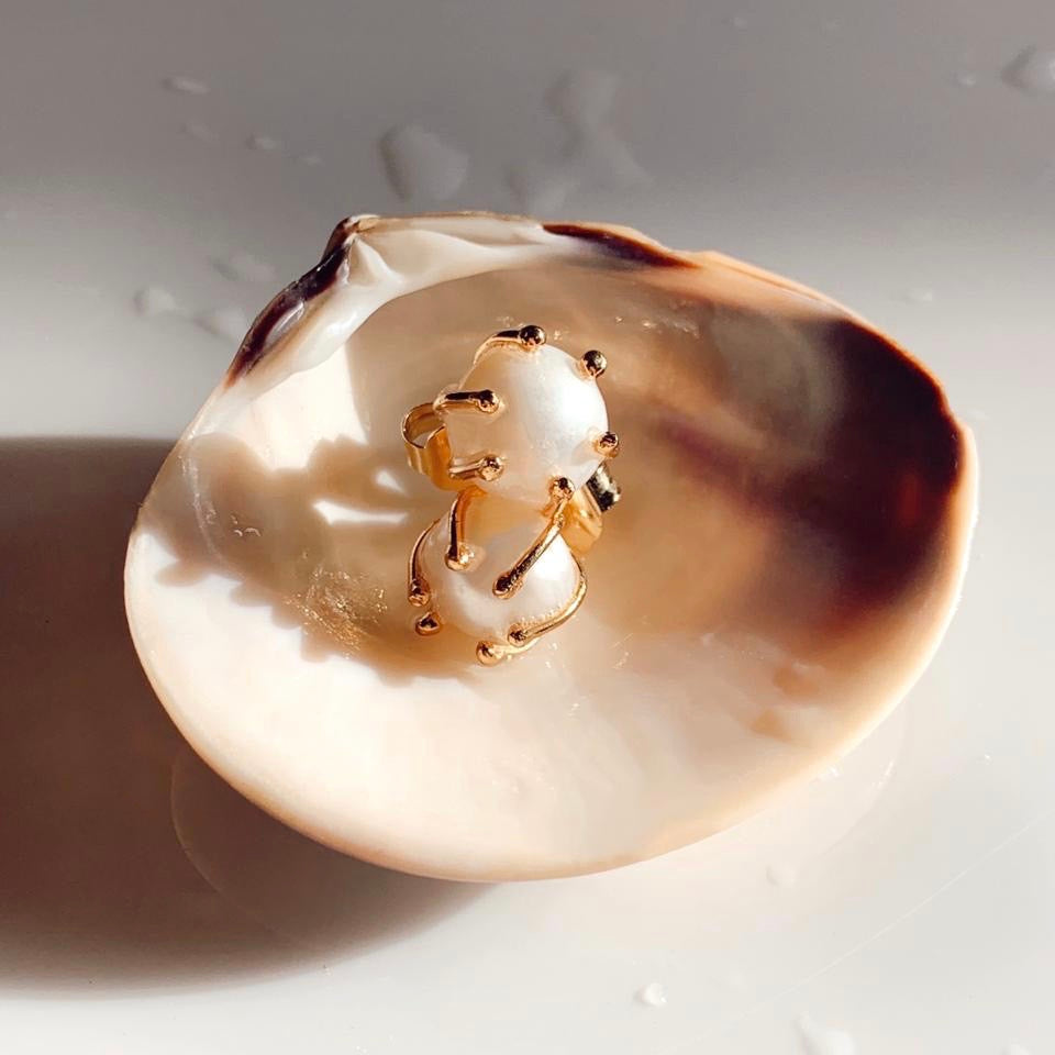 Pearl Stud