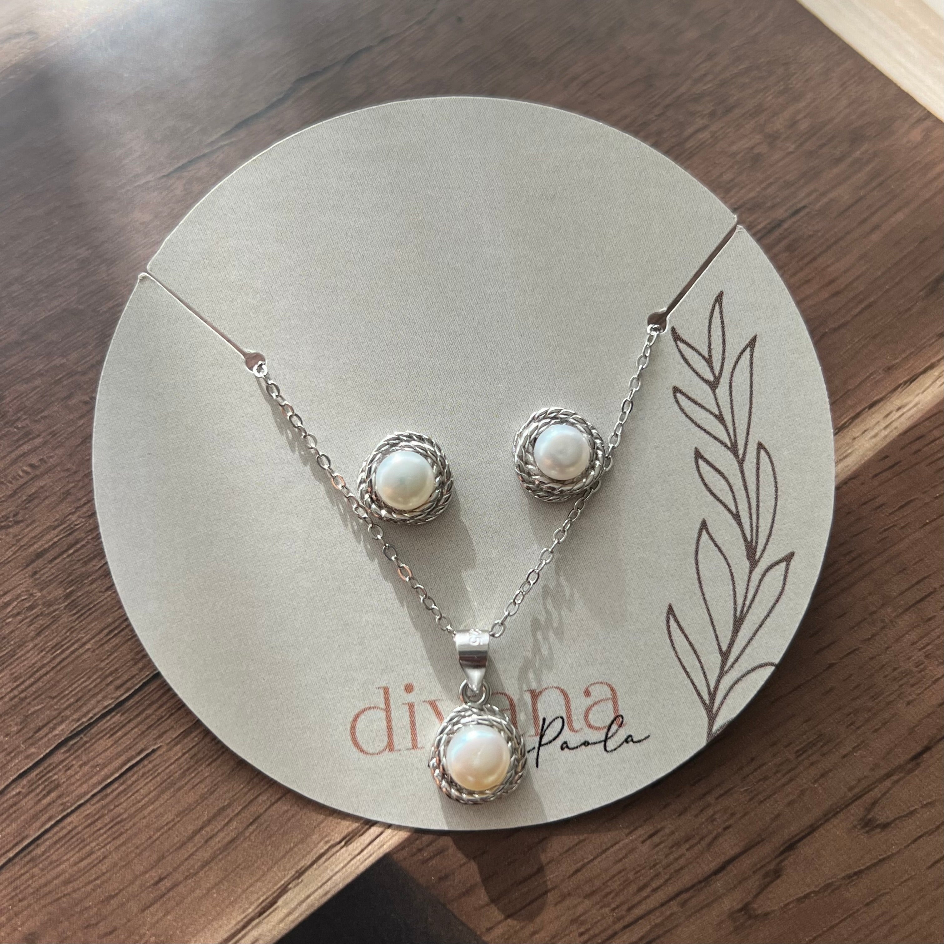 Pearl Gift Set