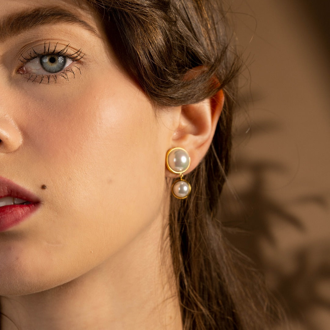 'LEXA' Classic Shell Pearls Earring TGU