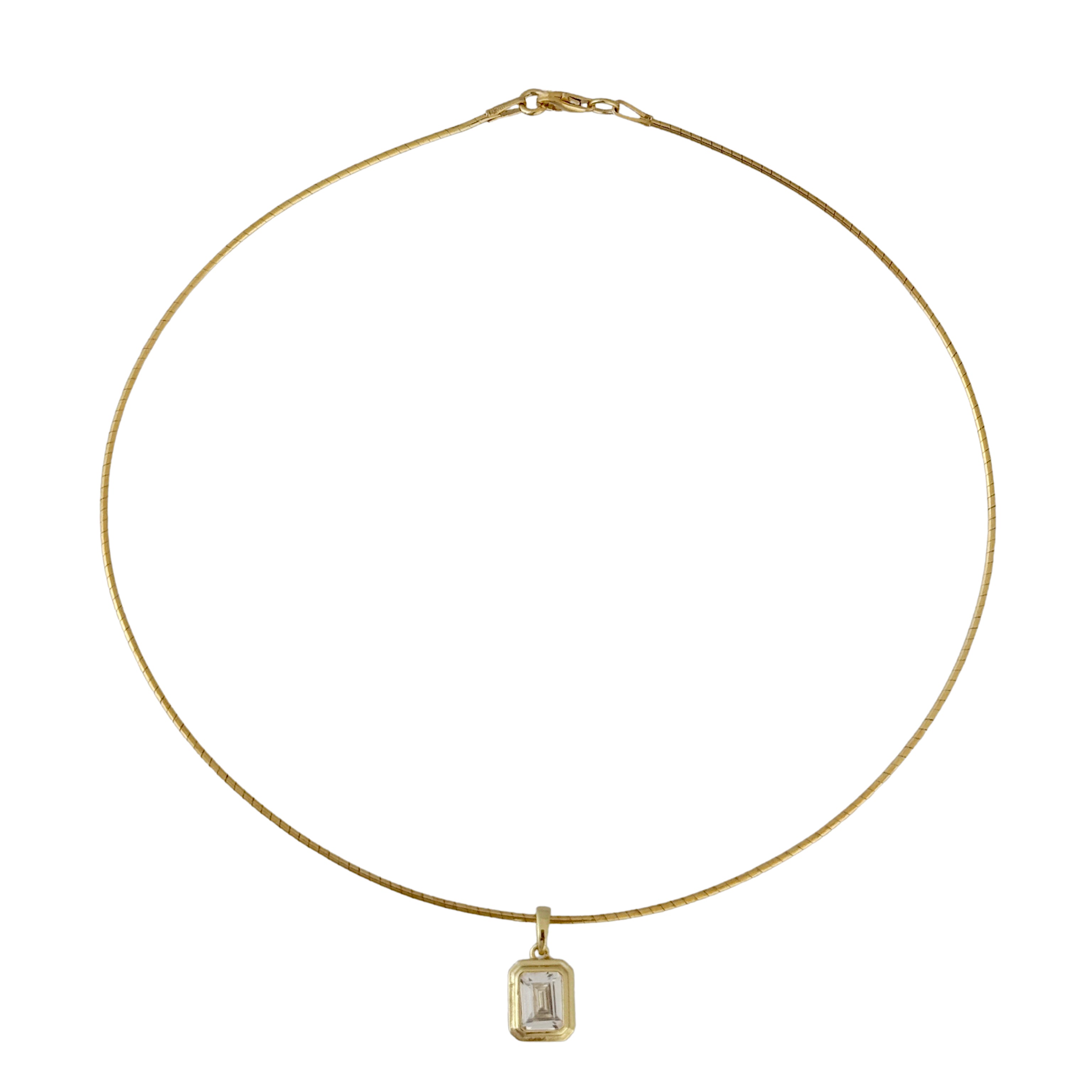 Amara Pendente with Necklace TGU