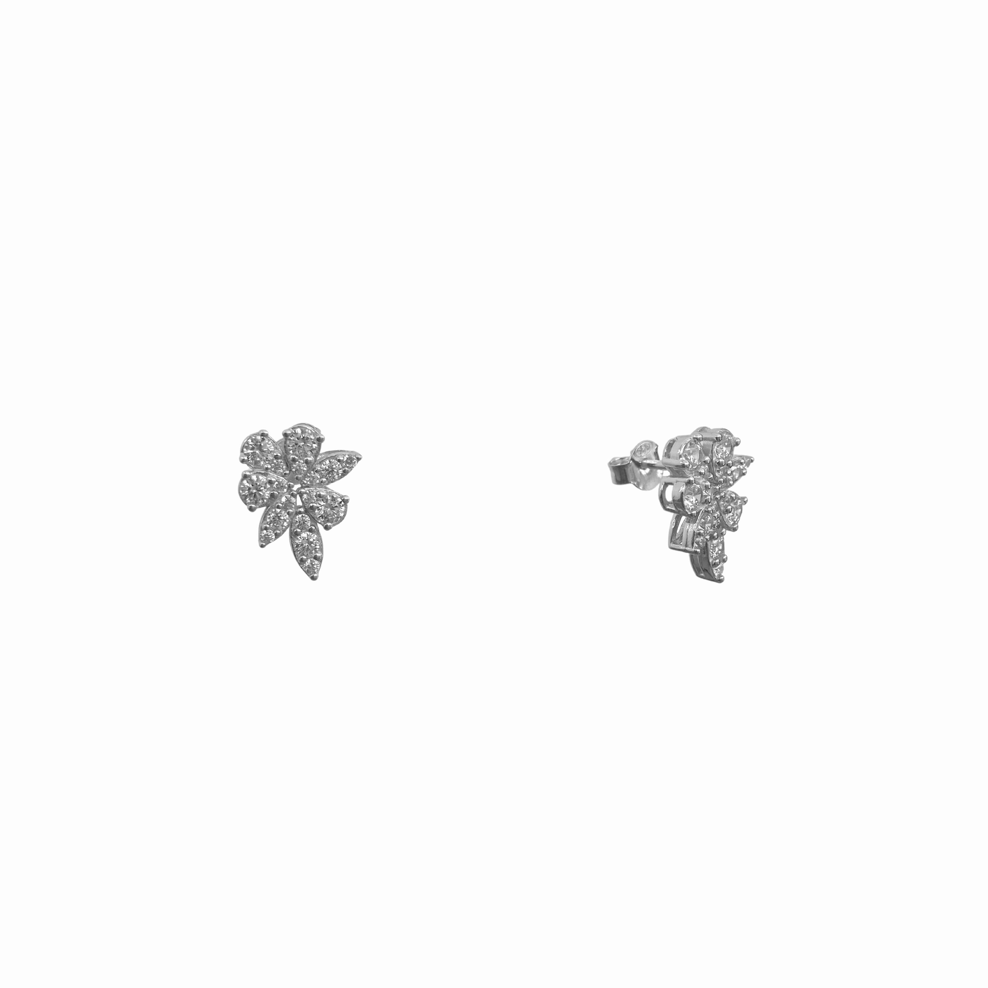 Mistletoe Stud