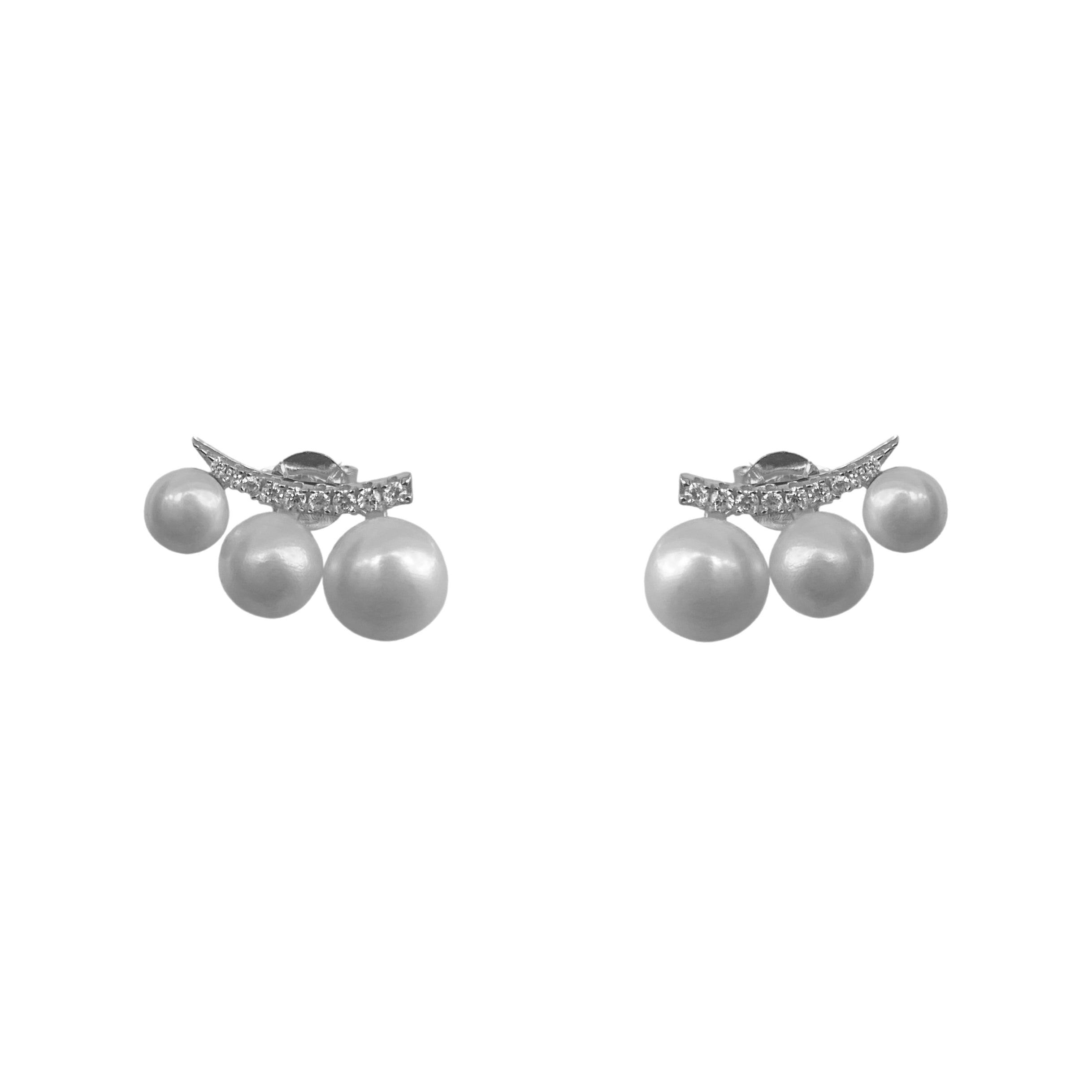 Trio Pearl Climber